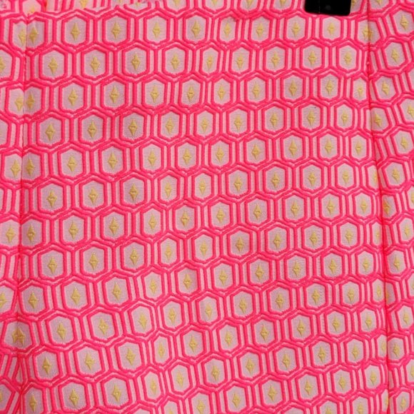 Lilly Pulitzer Lisa Short Hotty Pink Geo Jacquard Size 0 - Picture 3 of 8